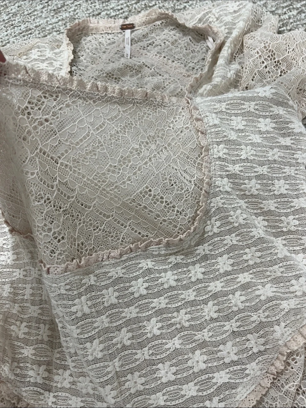 Free people women’s lace top